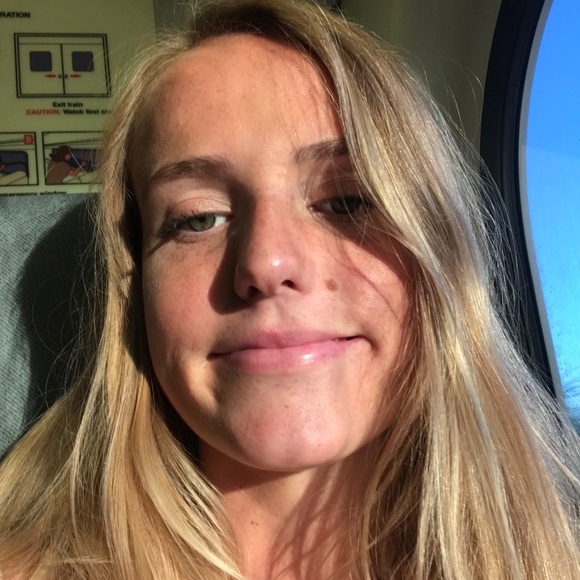 Meet your Posher, Grace - Picture 2 of 2